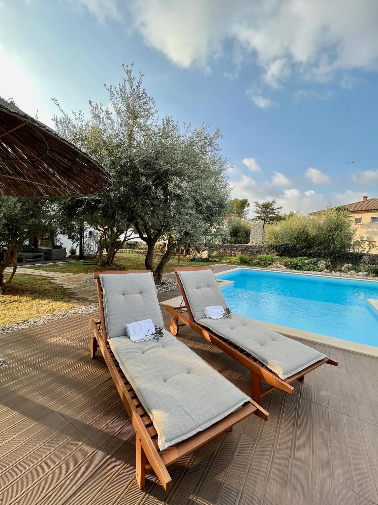Villa Cimic Krk Town Exterior foto